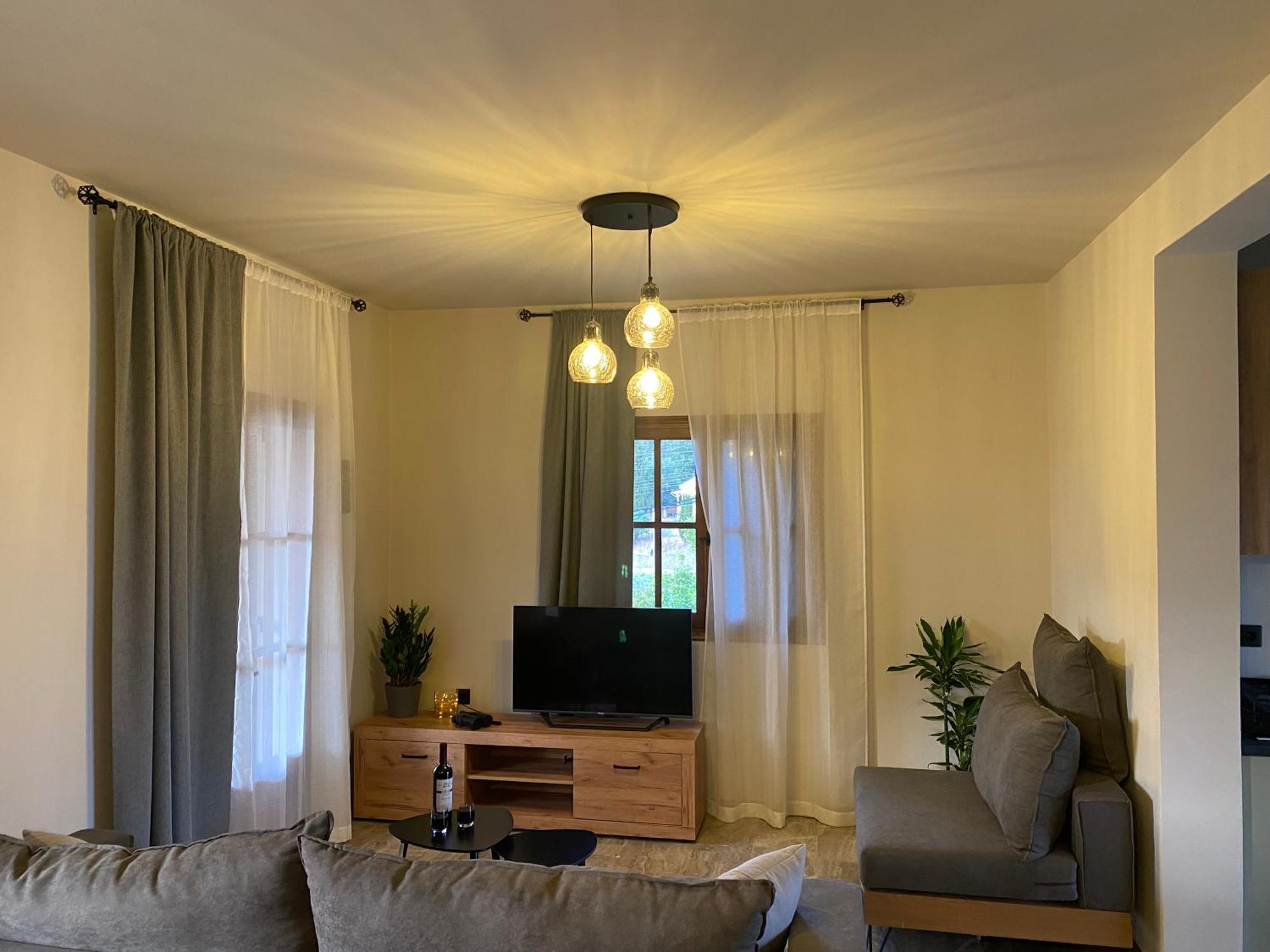 Villa Alexandra'S Boutique House à Kato Garouna Extérieur photo